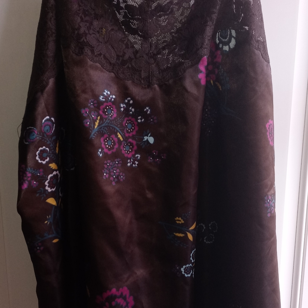Amoreuse women's negligee.
